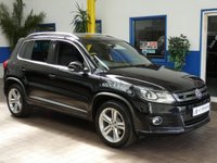 USED 2015 15 VOLKSWAGEN TIGUAN 2.0 R LINE TDI BLUEMOTION TECHNOLOGY 4MOTION 5d 175 BHP 4WD SAT NAV BLUETOOTH CRUISE CONTROL PARKING SENSORS 3 OWNERS 8 SERVICES TO 67K MILES MARCH 2023