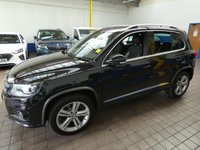 USED 2015 15 VOLKSWAGEN TIGUAN 2.0 R LINE TDI BLUEMOTION TECHNOLOGY 4MOTION 5d 175 BHP 4WD SAT NAV BLUETOOTH CRUISE CONTROL PARKING SENSORS 3 OWNERS 8 SERVICES TO 67K MILES MARCH 2023