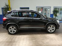 USED 2015 15 VOLKSWAGEN TIGUAN 2.0 R LINE TDI BLUEMOTION TECHNOLOGY 4MOTION 5d 175 BHP 4WD SAT NAV BLUETOOTH CRUISE CONTROL PARKING SENSORS 3 OWNERS 8 SERVICES TO 67K MILES MARCH 2023