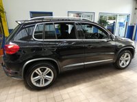 USED 2015 15 VOLKSWAGEN TIGUAN 2.0 R LINE TDI BLUEMOTION TECHNOLOGY 4MOTION 5d 175 BHP 4WD SAT NAV BLUETOOTH CRUISE CONTROL PARKING SENSORS 3 OWNERS 8 SERVICES TO 67K MILES MARCH 2023