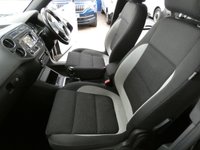 USED 2015 15 VOLKSWAGEN TIGUAN 2.0 R LINE TDI BLUEMOTION TECHNOLOGY 4MOTION 5d 175 BHP 4WD SAT NAV BLUETOOTH CRUISE CONTROL PARKING SENSORS 3 OWNERS 8 SERVICES TO 67K MILES MARCH 2023
