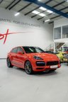 USED 2020 20 PORSCHE CAYENNE 4.0 V8 TURBO TIPTRONIC S 5d 543 BHP LIGHTWEIGHT PACKAGE PCCB/PDCC/REAR STEER/HUD/PDLS+