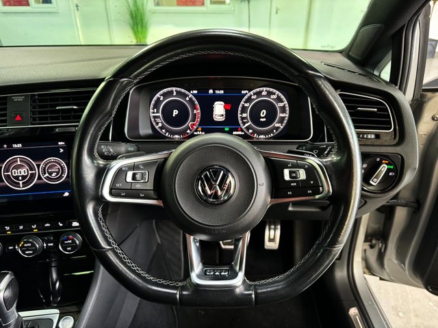 View our VOLKSWAGEN GOLF