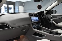 USED 2020 20 JAGUAR F-PACE 2.0 PORTFOLIO AWD **&pound;429 A MONTH WITH &pound;3865 DEPOSIT**