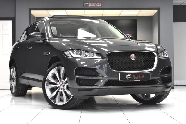 2020 20 Jaguar F-Pace 2.0 PORTFOLIO AWD