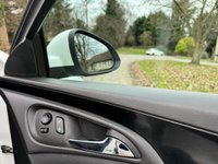 USED 2015 15 VAUXHALL INSIGNIA 2.0 SRI VX-LINE CDTI 5d 160 BHP 