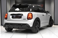USED 2021 21 MINI HATCH COOPER 1.5 SPORT 3 DOOR **&pound;299 A MONTH WITH &pound;1575 DEPOSIT**