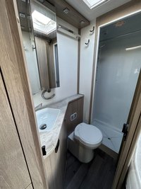USED 2022 72 COACHMAN TRAVEL MASTER 560 UNDERFLOOR HEATING