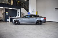 USED 2019 19 JAGUAR XF 2.0 D R-SPORT 4d 177 BHP Huge Spec, Black Pack, 20"s