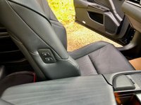 USED 2020 20 LEXUS ES 2.5 300H TAKUMI 4d AUTO 215 BHP 2 OWNER//FULL LEXUS HISTORY//MASSIVE SPEC//360 PARK CAMERAS//HEATED SEATS//POWER BOOT 215 BHP 2 OWNER//FULL LEXUS HISTORY//MASSIVE SPEC//360 PARK CAMERAS//HEATED SEATS//POWER BOOT