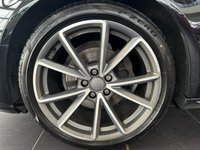 USED 2015 15 AUDI A4 2.0 TDI QUATTRO BLACK EDITION PLUS 4d 174 BHP BLUETOOTH HANDSFREE - DAB RADIO - 19" ALLOYS - AUDI MUSIC INTERFACE - SPORT SUSPENSION