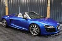 USED 2011 11 AUDI R8 5.2 SPYDER V10 QUATTRO 2d 519 BHP STUNNING MANUAL V10, CARBON INTERIOR, B&O, 12 MONTH WARRANTY