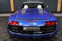 USED 2011 11 AUDI R8 5.2 SPYDER V10 QUATTRO 2d 519 BHP STUNNING MANUAL V10, CARBON INTERIOR, B&O, 12 MONTH WARRANTY