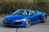 USED 2011 11 AUDI R8 5.2 SPYDER V10 QUATTRO 2d 519 BHP STUNNING MANUAL V10, CARBON INTERIOR, B&O, 12 MONTH WARRANTY