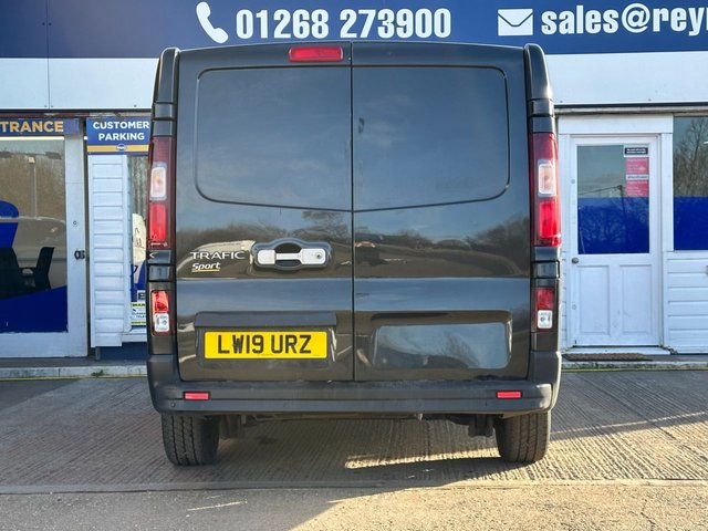 View our RENAULT TRAFIC