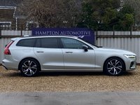 USED 2020 70 VOLVO V60 2.0 D3 R-DESIGN PLUS 5d 148 BHP 