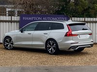 USED 2020 70 VOLVO V60 2.0 D3 R-DESIGN PLUS 5d 148 BHP 
