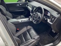 USED 2020 70 VOLVO V60 2.0 D3 R-DESIGN PLUS 5d 148 BHP 