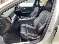 USED 2020 70 VOLVO V60 2.0 D3 R-DESIGN PLUS 5d 148 BHP 
