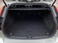 USED 2020 70 VOLVO V60 2.0 D3 R-DESIGN PLUS 5d 148 BHP 