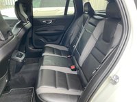 USED 2020 70 VOLVO V60 2.0 D3 R-DESIGN PLUS 5d 148 BHP 