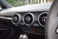 USED 2018 67 AUDI TT RS 2.5 TTRS TFSI QUATTRO 2d 395 BHP MATRIX / SPORT EXHAUST / CARBO