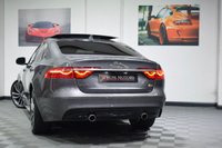 USED 2017 17 JAGUAR XF 3.0 D V6 S 4d 296 BHP PAN ROOF / PRO NAV / MERIDIAN