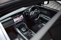 USED 2017 17 JAGUAR XF 3.0 D V6 S 4d 296 BHP PAN ROOF / PRO NAV / MERIDIAN