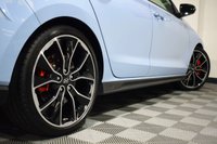 USED 2019 19 HYUNDAI I30 2.0 N PERFORMANCE 5d 272 BHP WINTER PACK / PERFORMANCE BLUE