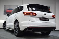 USED 2018 68 VOLKSWAGEN TOUAREG 3.0 V6 R-LINE TECH TDI 5d 282 BHP HUGE SPEC / AIR SUS / TOWBAR