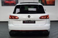 USED 2018 68 VOLKSWAGEN TOUAREG 3.0 V6 R-LINE TECH TDI 5d 282 BHP HUGE SPEC / AIR SUS / TOWBAR
