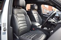 USED 2018 68 VOLKSWAGEN TOUAREG 3.0 V6 R-LINE TECH TDI 5d 282 BHP HUGE SPEC / AIR SUS / TOWBAR