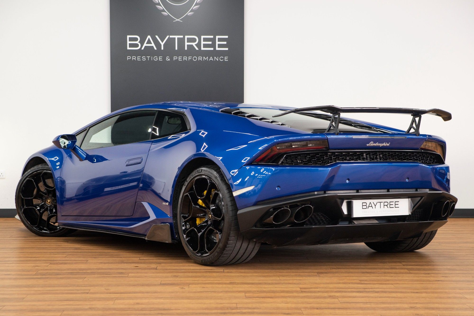 USED 2015 04 LAMBORGHINI HURACAN 5.2 LP 610-4 