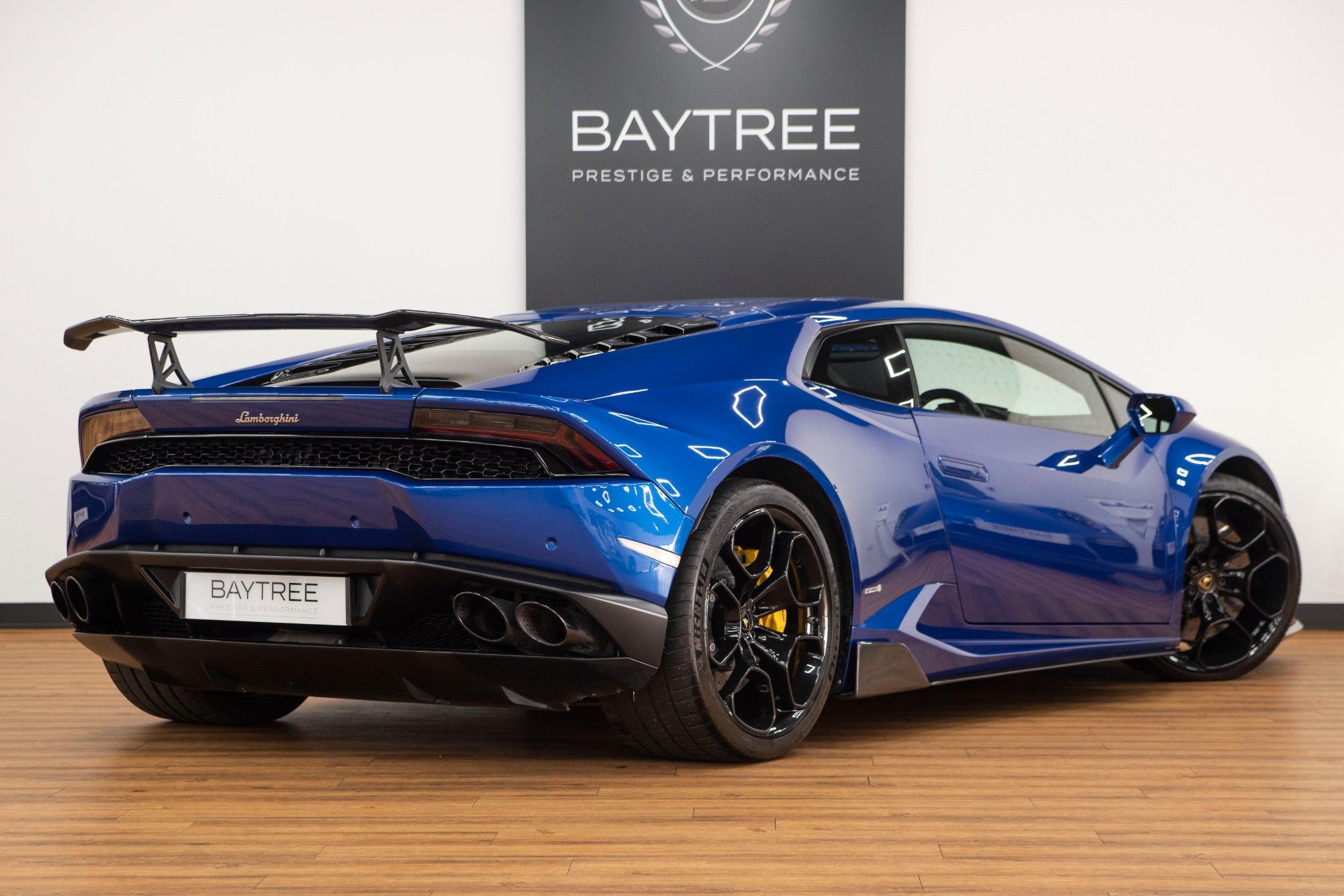 USED 2015 04 LAMBORGHINI HURACAN 5.2 LP 610-4 