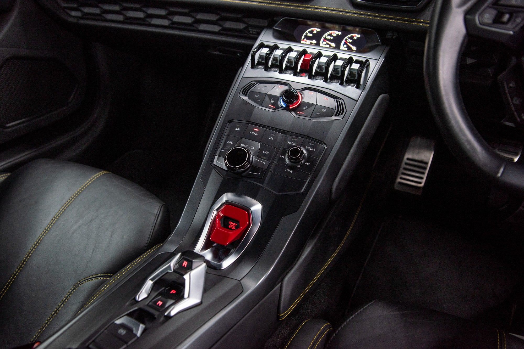 USED 2015 04 LAMBORGHINI HURACAN 5.2 LP 610-4 