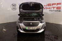 USED 2021 71 PEUGEOT E-2008 50KWH GT PREMIUM 5dr automatic (SAT NAV, HALF LEATHER) 