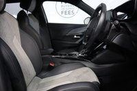 USED 2021 71 PEUGEOT E-2008 50KWH GT PREMIUM 5dr automatic (SAT NAV, HALF LEATHER) 