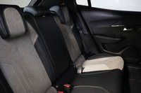 USED 2021 71 PEUGEOT E-2008 50KWH GT PREMIUM 5dr automatic (SAT NAV, HALF LEATHER) 