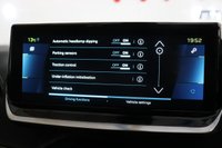 USED 2021 71 PEUGEOT E-2008 50KWH GT PREMIUM 5dr automatic (SAT NAV, HALF LEATHER) 