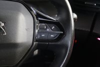USED 2021 71 PEUGEOT E-2008 50KWH GT PREMIUM 5dr automatic (SAT NAV, HALF LEATHER) 