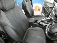 USED 2020 70 PEUGEOT 5008 1.6 PURETECH S/S GT LINE PREMIUM 5d 179 BHP 7 SEATS SAT NAV SUNROOF REAR CAMERA PART LEATHER INTERIOR PARKING SENSORS 1 OWNER SERVICE HISTORY 6 MONTHS GOLD WARRANTY