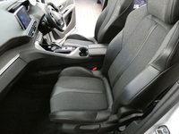 USED 2020 70 PEUGEOT 5008 1.6 PURETECH S/S GT LINE PREMIUM 5d 179 BHP 7 SEATS SAT NAV SUNROOF REAR CAMERA PART LEATHER INTERIOR PARKING SENSORS 1 OWNER SERVICE HISTORY 6 MONTHS GOLD WARRANTY