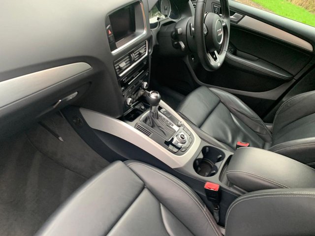 View our AUDI Q5