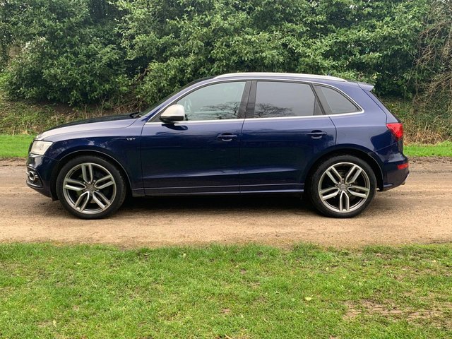 View our AUDI Q5