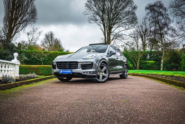View our PORSCHE CAYENNE