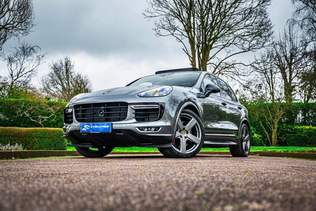 View our PORSCHE CAYENNE