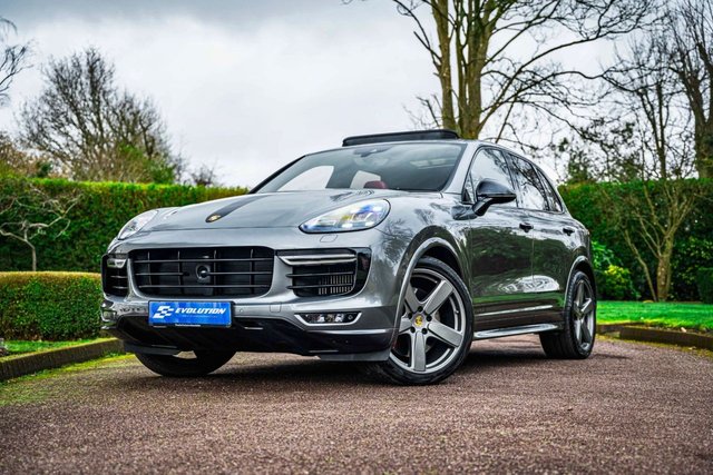 2017 67 Porsche Cayenne 3.6 V6 GTS TIPTRONIC 5d 440 BHP