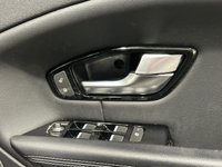 USED 2015 65 LAND ROVER RANGE ROVER EVOQUE 2.0 TD4 SE TECH 5d 177 BHP Santorini Black, Black Full Leather Interior, Privacy Glass, 8" Touch Navigation Screen