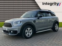 USED 2017 17 MINI COUNTRYMAN 1.5 COOPER 5d 134 BHP SATELITTE NAVIGATION - BLUETOOTH HANDSFREE - MULTIFUNCTION STEERING WHEEL - CRUISE CONTROL WITH BRAKING FUNCTION - DAB RADIO