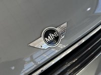 USED 2017 17 MINI COUNTRYMAN 1.5 COOPER 5d 134 BHP SATELITTE NAVIGATION - BLUETOOTH HANDSFREE - MULTIFUNCTION STEERING WHEEL - CRUISE CONTROL WITH BRAKING FUNCTION - DAB RADIO